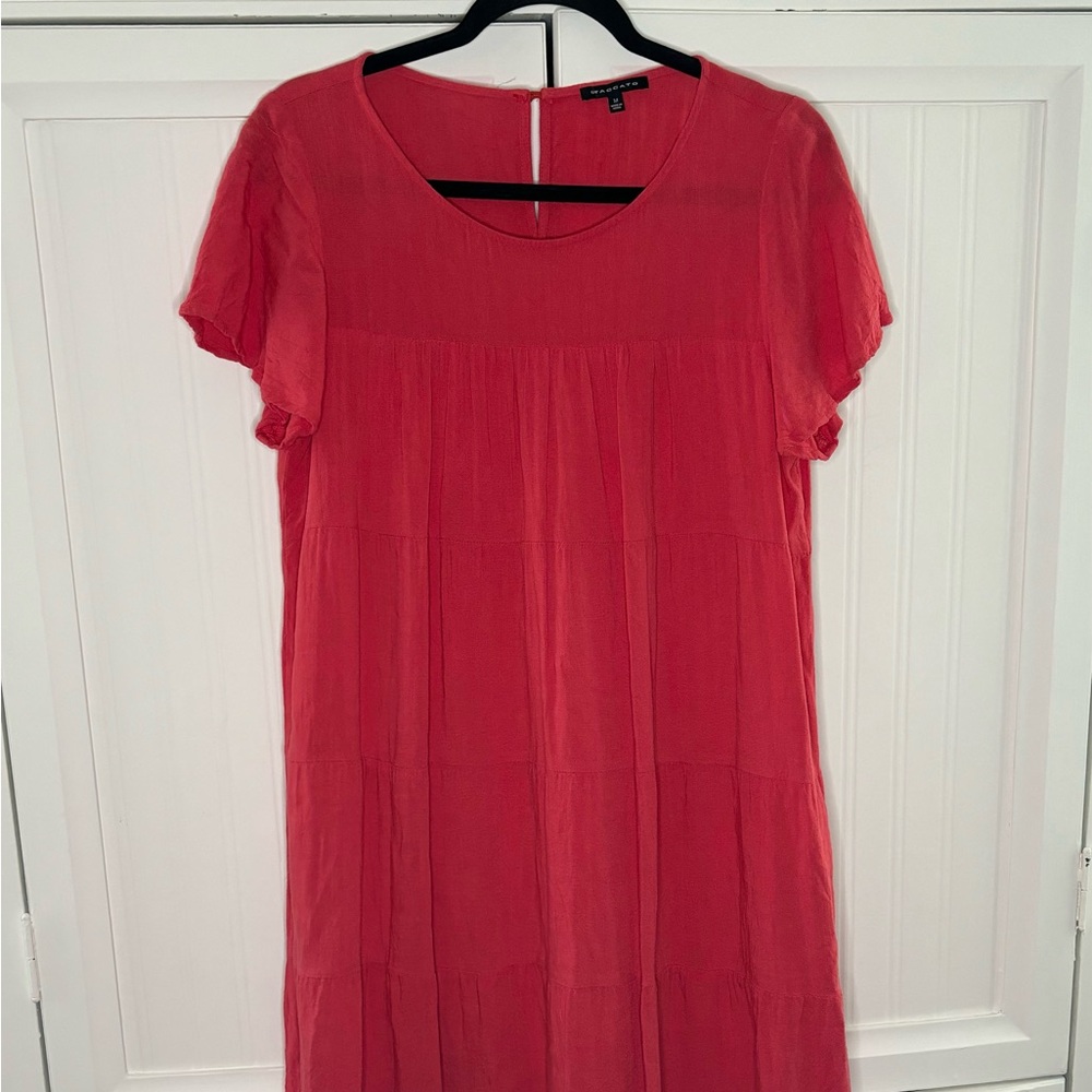 Short sleeved dress